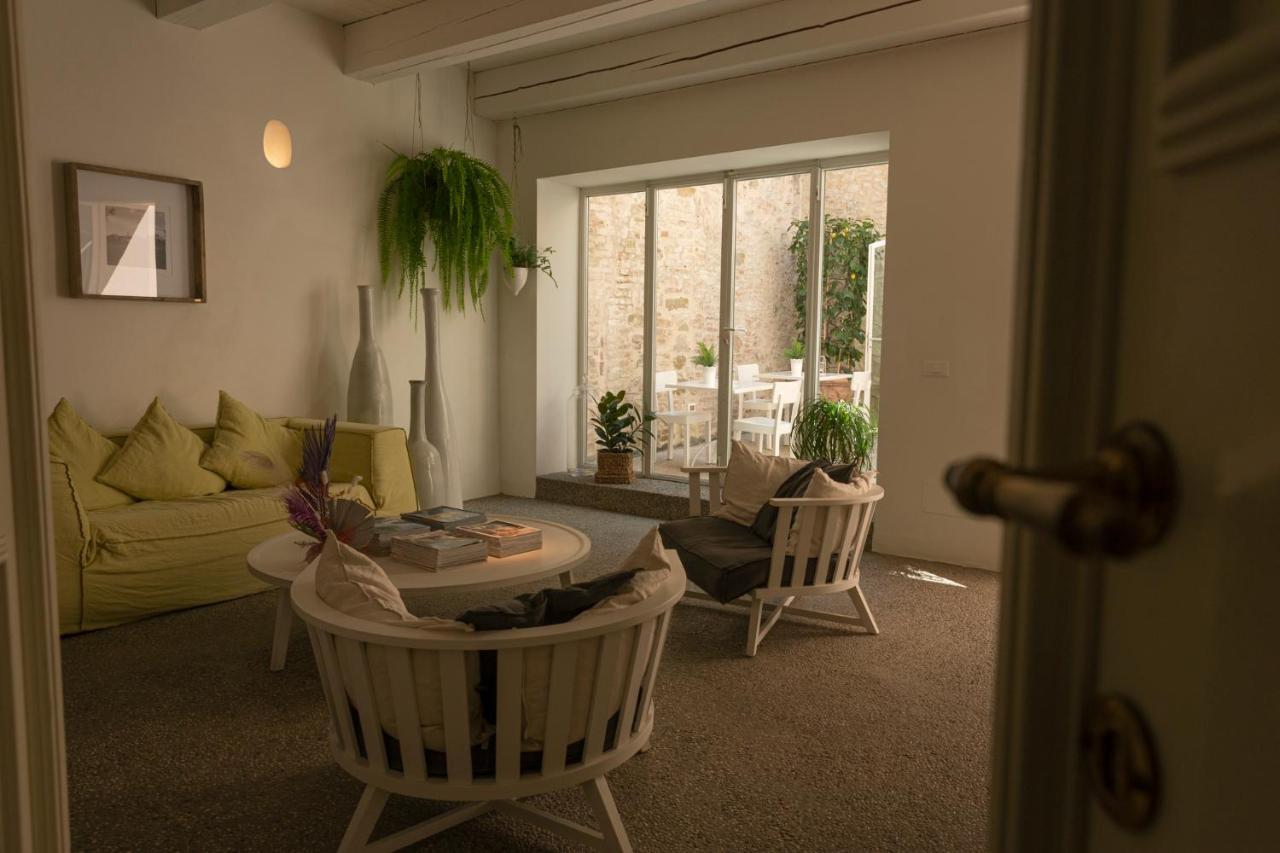 B&B Di Charme Le Contrade SantʼArcangelo di Romagna Exteriör bild
