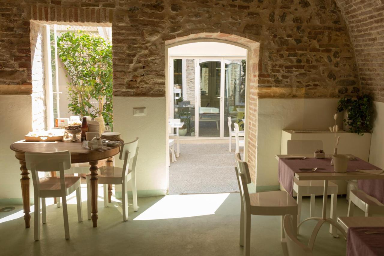 B&B Di Charme Le Contrade SantʼArcangelo di Romagna Exteriör bild